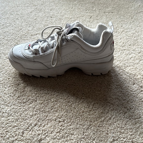 Fila white chunky shoe - Picture 4 of 4